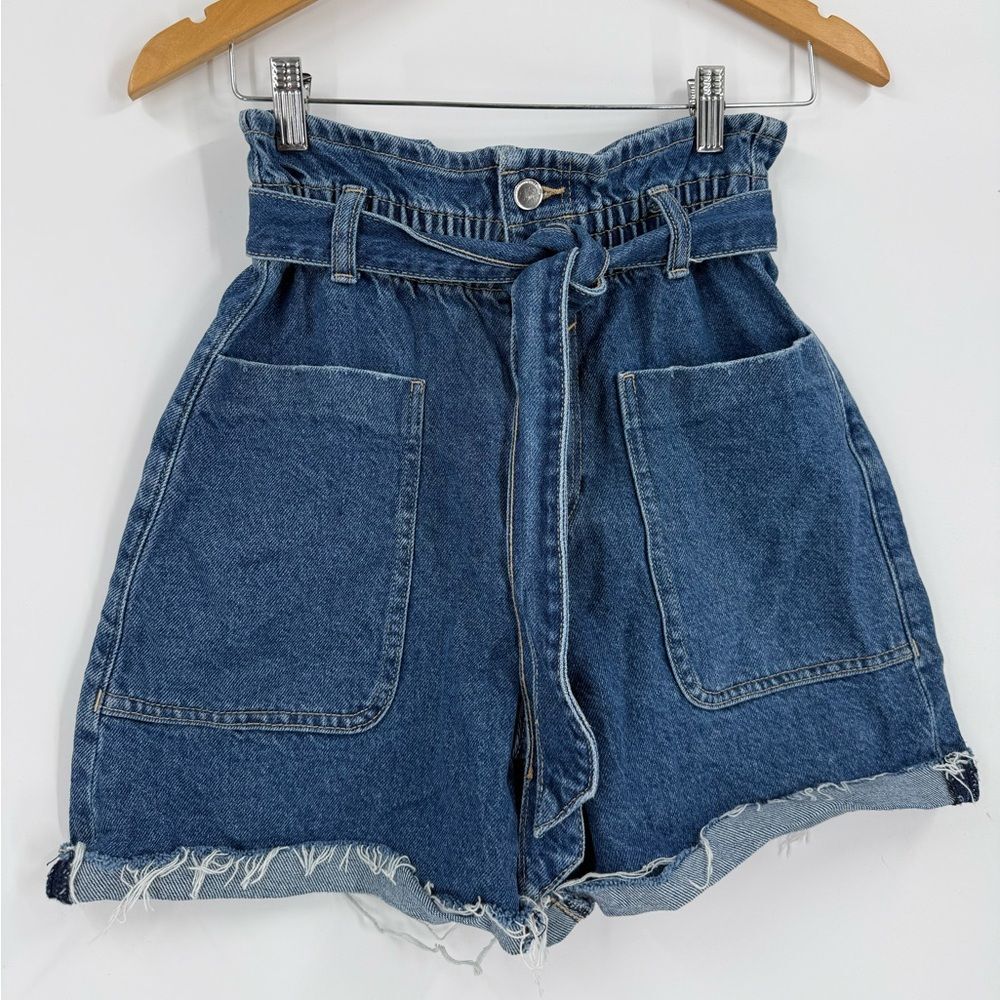 Zara High Waisted Paperbag Denim Shorts With Tie Belt | Size 2